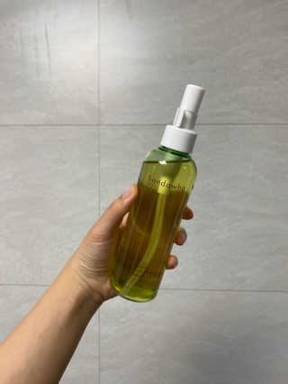 스킨큐어 산다화 순한 클렌징 동백 오일 200ml — 5점을 준 리뷰어가 2020년 5월 올린 사용 사진