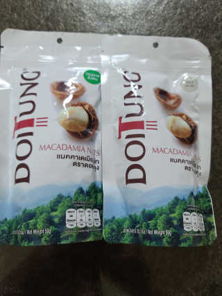 도이퉁 마카다미아 넛 90g  로얄 마카넛 오리지널 쏠트 허니 — 5점을 준 리뷰어가 2020년 11월 올린 사용 사진