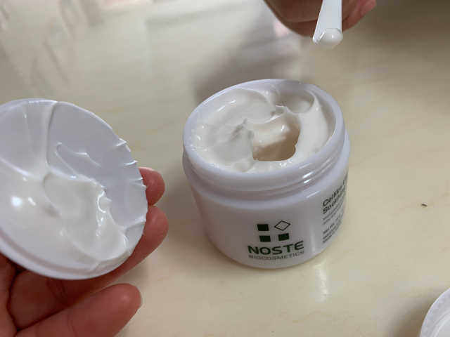 [스킨큐어] 노스테 모이스춰 수딩 아토 크림 70ml 리뷰 사진