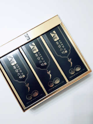 헬스업_천명진프리미엄홍삼스틱_10ml x 30포 — 5점을 준 리뷰어가 2020년 10월 올린 사용 사진