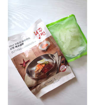 [해주냉면] 신천맛집 매운 비빔냉면 2인분 + 무절임 — 5점을 준 리뷰어가 2020년 5월 올린 사용 사진