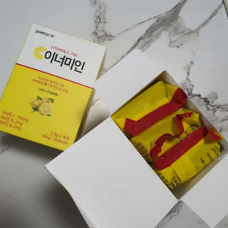 이너미인 VITAMIN-C 700 — 5점을 준 리뷰어가 2020년 8월 올린 사용 사진