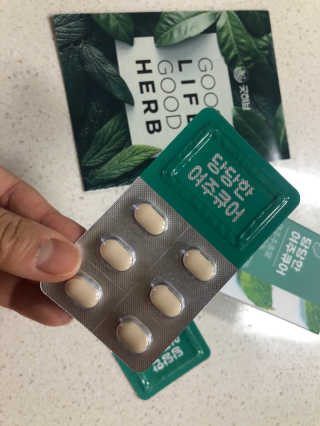 조은약초 국산 당당한 여주큐어 550mg x 30정 x 1박스 — 4점을 준 리뷰어가 2020년 9월 올린 사용 사진