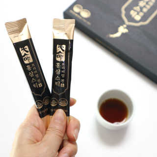 헬스업_천명진프리미엄홍삼스틱_10ml x 30포 — 5점을 준 리뷰어가 2020년 12월 올린 사용 사진