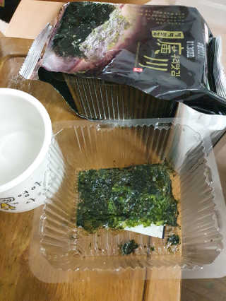 광천우리맛김 한봉지 2~3인분, 맛있는 우리재래식탁김26매20봉 — 5점을 준 리뷰어가 2020년 5월 올린 사용 사진