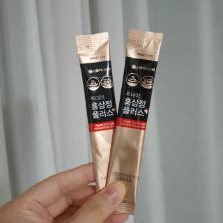 서울약사신협_투데이홍삼정플러스스틱_10g x 30포 — 5점을 준 리뷰어가 2020년 11월 올린 사용 사진