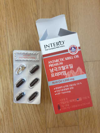 인테로 크릴오일 프리미엄 — 5점을 준 리뷰어가 2020년 6월 올린 사용 사진