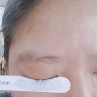 닥터존스킨 눈썹자라 — 5점을 준 리뷰어가 2020년 8월 올린 사용 사진