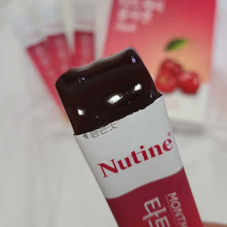 뉴틴 타트체리 콜라겐 스틱 20g X 30포 — 5점을 준 리뷰어가 2020년 8월 올린 사용 사진