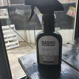 다슈코리아 다슈 솔루션 퍼퓸 데오 바디 스프레이 딥 우디 — 4.5점을 준 리뷰어가 2020년 5월 올린 사용 사진