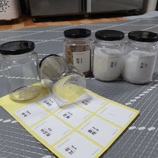 리빙패밀리 무독성 소재 트라이탄 양념통 밀폐양념 조미료통 — 5점을 준 리뷰어가 2020년 4월 올린 사용 사진