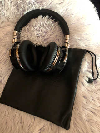 SEVIZ Bluetooth Headphones 10 3color — 5점을 준 리뷰어가 2020년 6월 올린 사용 사진