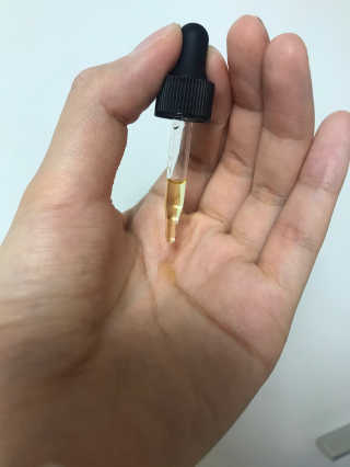 르 프루니에 플럼 뷰티 오일 디럭스 미니 3.7ml — 4점을 준 리뷰어가 2020년 5월 올린 사용 사진
