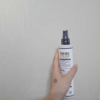 다슈코리아 다슈 포 맨 프리미엄 메가 홀드 슈퍼 스프레이 250ml — 5점을 준 리뷰어가 2020년 6월 올린 사용 사진