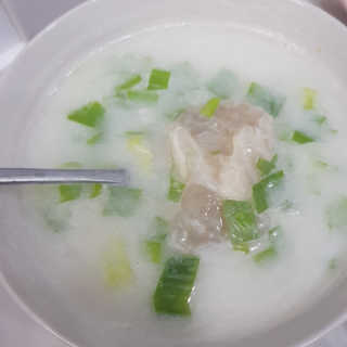 한촌몰 설렁탕집 가마솥 도가니탕 350g x 2팩 — 5점을 준 리뷰어가 2020년 8월 올린 사용 사진