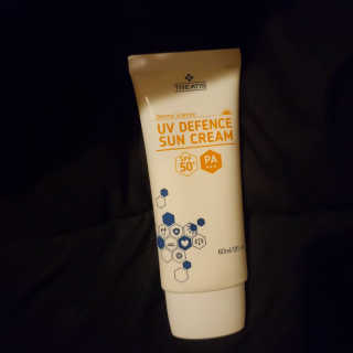 트리티스 US [TREATIS] UV Defence Sun Cream PA+++ / SPF50+ — 5점을 준 리뷰어가 2020년 12월 올린 사용 사진
