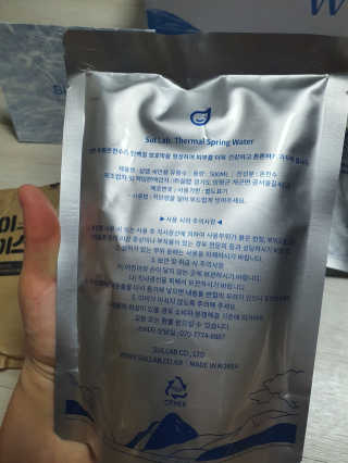 [설랩] 클렌징워터 세안수 500ml x 6팩 — 3점을 준 리뷰어가 2020년 8월 올린 사용 사진