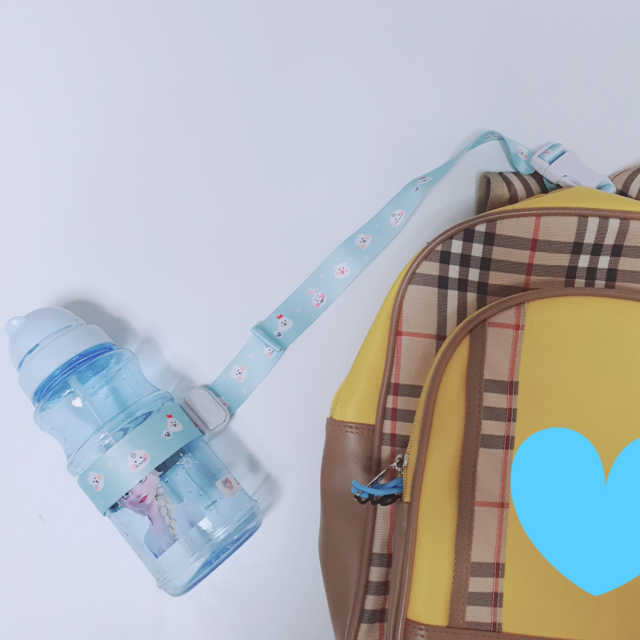 유비맘 젖병 빨대컵 다용도 홀더 1+1 _ 컬러 랜덤 발송 리뷰 사진