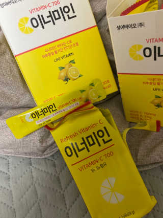 이너미인 VITAMIN-C 700 — 5점을 준 리뷰어가 2020년 9월 올린 사용 사진