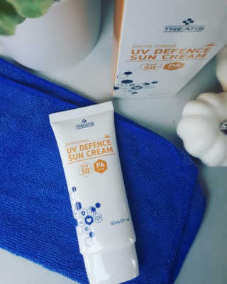 트리티스 US [TREATIS] UV Defence Sun Cream PA+++ / SPF50+ — 5점을 준 리뷰어가 2020년 11월 올린 사용 사진