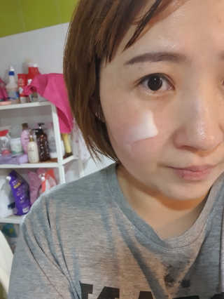 뷰니오 더마플러스 카밍 에멀전200ml — 5점을 준 리뷰어가 2020년 12월 올린 사용 사진