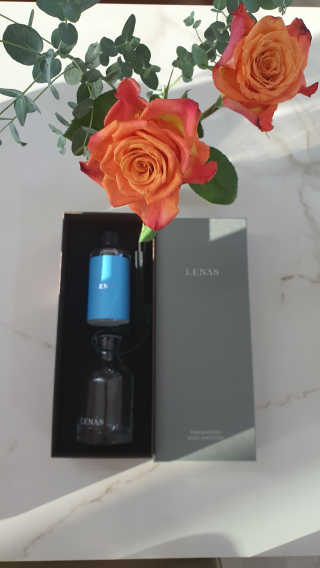 레나스 프리미엄 아로마 디퓨저 200ml  [1SET] — 5점을 준 리뷰어가 2020년 9월 올린 사용 사진