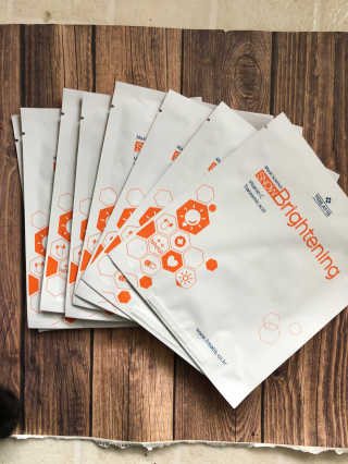 트리티스 [Treatis] Facial Sheet Mask — 3.5점을 준 리뷰어가 2021년 1월 올린 사용 사진