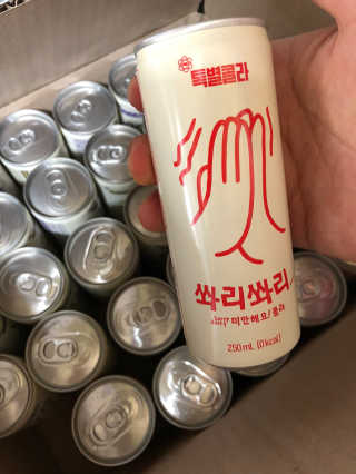 일화 No 슈가0Kcal 스테비아 톡별콜라 콤보팩 250mlX30 캔 — 5점을 준 리뷰어가 2020년 7월 올린 사용 사진