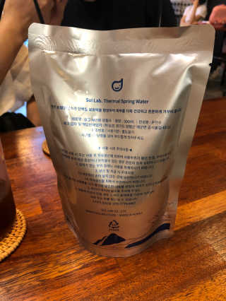 [설랩] 클렌징워터 세안수 500ml x 6팩 — 5점을 준 리뷰어가 2020년 8월 올린 사용 사진