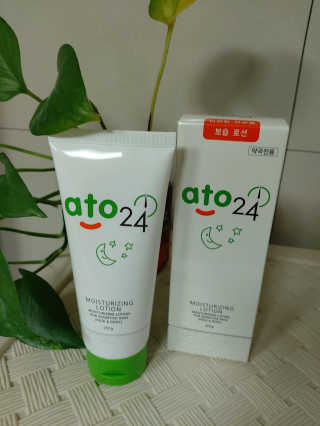 동성제약_바이오가이아_아토24 [동성제약] 아토24 모이스처라이징 로션 200g — 4점을 준 리뷰어가 2020년 6월 올린 사용 사진