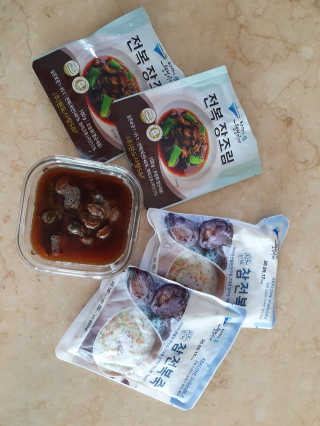 바다는다웰빙이다 완도사랑 전복죽 250g - 2팩 + 전복장조림 2팩 — 5점을 준 리뷰어가 2020년 8월 올린 사용 사진