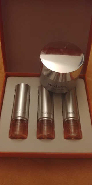 메디페르 [ 1+1 ] 루테인앰플세트 1개 + 루테인크림 50ml 1개 — 5점을 준 리뷰어가 2020년 11월 올린 사용 사진