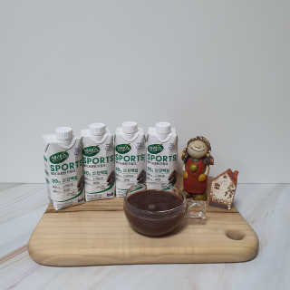 셀렉스스포츠 셀렉스 스포츠 드링크 초콜릿 _ 330ml x 12팩 — 5점을 준 리뷰어가 2020년 10월 올린 사용 사진