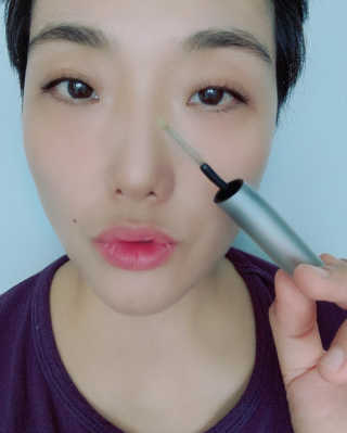 닥터존스킨 눈썹자라 — 4점을 준 리뷰어가 2020년 8월 올린 사용 사진