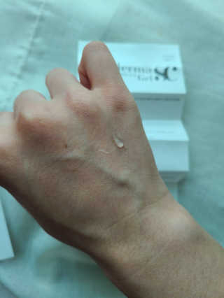 derma SC-Gel 더마에스씨 겔 20g — 4점을 준 리뷰어가 2020년 5월 올린 사용 사진