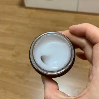 La Theorie Hydrating Ingredients | 하이드레이팅 인그레이디언츠 — 5점을 준 리뷰어가 2020년 5월 올린 사용 사진