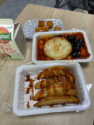 죠스떡볶이 [죠스푸드] 짜빠떡볶이+떡또그+범벅만두 신메뉴 3종 — 5점을 준 리뷰어가 2020년 5월 올린 사용 사진