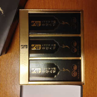 헬스업_천명진프리미엄홍삼스틱_10ml x 30포 — 4.5점을 준 리뷰어가 2020년 11월 올린 사용 사진