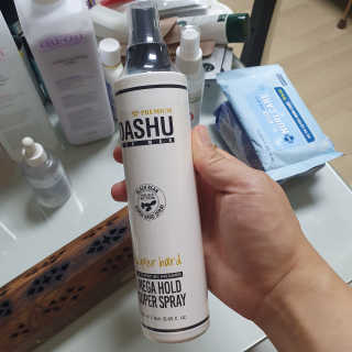 다슈코리아 다슈 포 맨 프리미엄 메가 홀드 슈퍼 스프레이 250ml — 5점을 준 리뷰어가 2020년 8월 올린 사용 사진