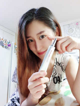 스와니코코 펩타이드 아이크림 튜브형 20ml — 5점을 준 리뷰어가 2020년 9월 올린 사용 사진