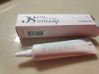 derma SC-Gel 더마에스씨 겔 20g — 5점을 준 리뷰어가 2020년 5월 올린 사용 사진