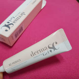derma SC-Gel 더마에스씨 겔 20g — 5점을 준 리뷰어가 2020년 5월 올린 사용 사진