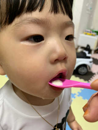 [풀무원베이비밀] 프로바이오락 베이비 튼튼 유산균 — 4점을 준 리뷰어가 2020년 7월 올린 사용 사진