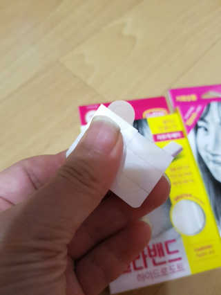 엘라밴드 하이드로 도트 스팟패치 12mm, 10mm — 4점을 준 리뷰어가 2020년 8월 올린 사용 사진