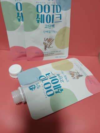 [꾸콤] 참참 OOTD쉐이크 고단백 일주일세트 50g x 5 — 5점을 준 리뷰어가 2020년 11월 올린 사용 사진