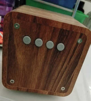 SEVIZ MINI10W 레트로 블루투스 스피커 — 5점을 준 리뷰어가 2020년 9월 올린 사용 사진