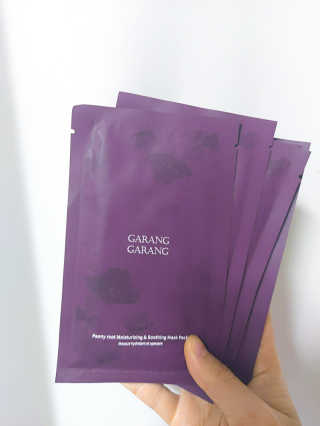 GARANG GARANG 피오니 룻 모이스처라이징 앤 수딩 마스크팩 — 5점을 준 리뷰어가 2020년 4월 올린 사용 사진