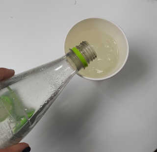 페리에 라임 500ml 투명페트 — 5점을 준 리뷰어가 2020년 11월 올린 사용 사진