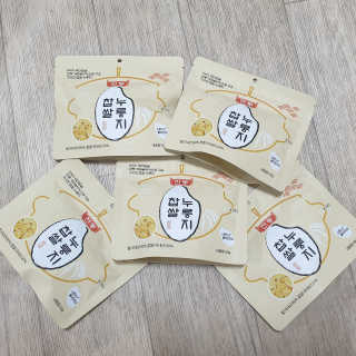 [꾸콤] 참참 전통 찹쌀 누룽지 일주일세트 60g x 5 — 4.5점을 준 리뷰어가 2020년 10월 올린 사용 사진