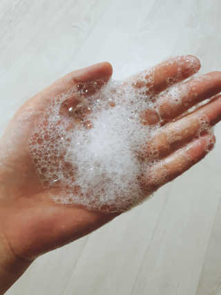 달리프 진저 베러 퍼퓸 탈모 완화 샴푸 1000ml 향 3종 — 5점을 준 리뷰어가 2020년 5월 올린 사용 사진